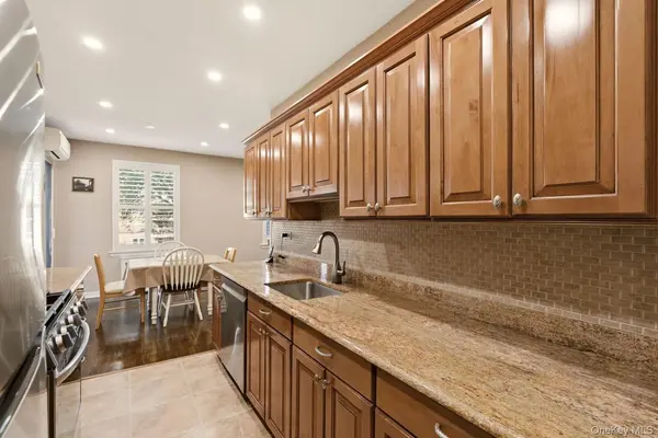 162-41 Powells Cove BLVD #4S, Whitestone, NY 11357