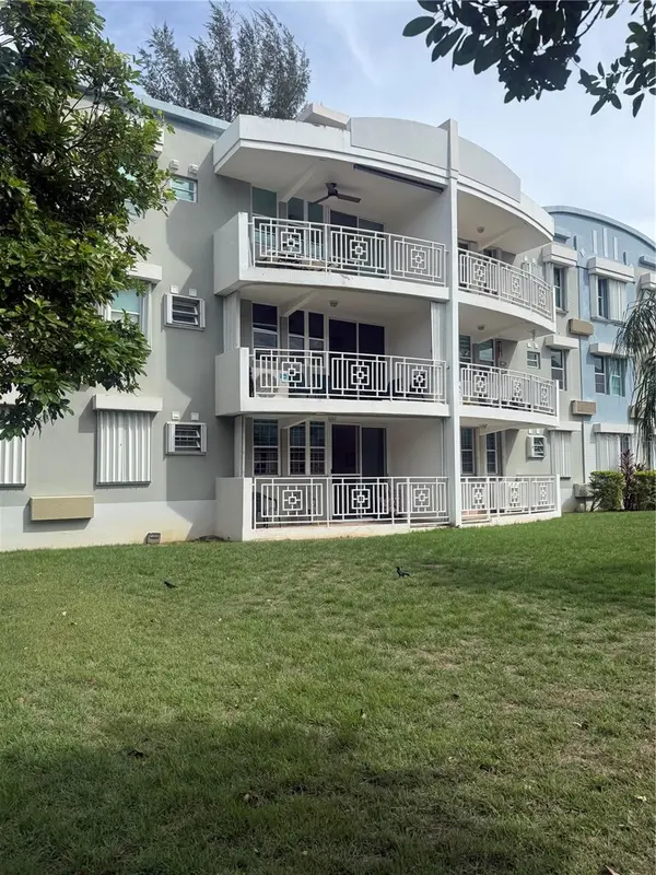 II LOS PARILLAS #3301, Loiza, PR 00772