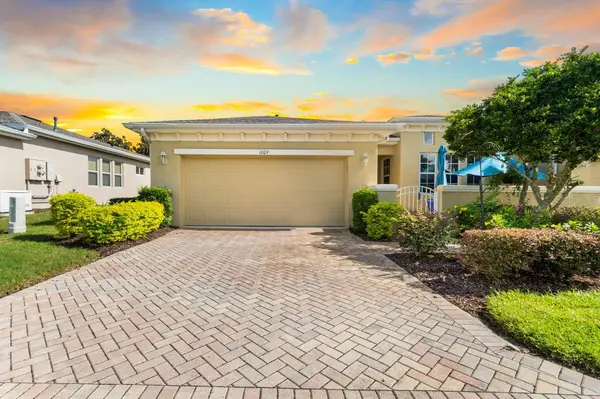 1009 CHELSEA GREENS CT #37, Sun City Center, FL 33573