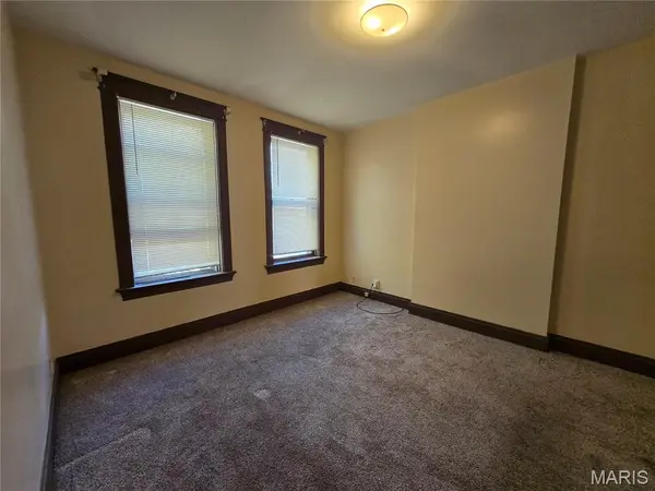 2108 Allen AVE, St Louis, MO 63104