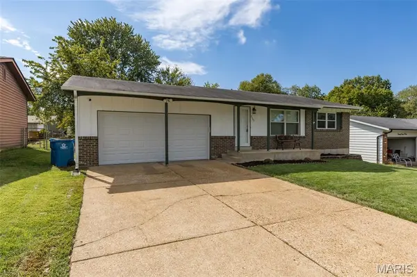 2309 Lincoln DR, Arnold, MO 63010