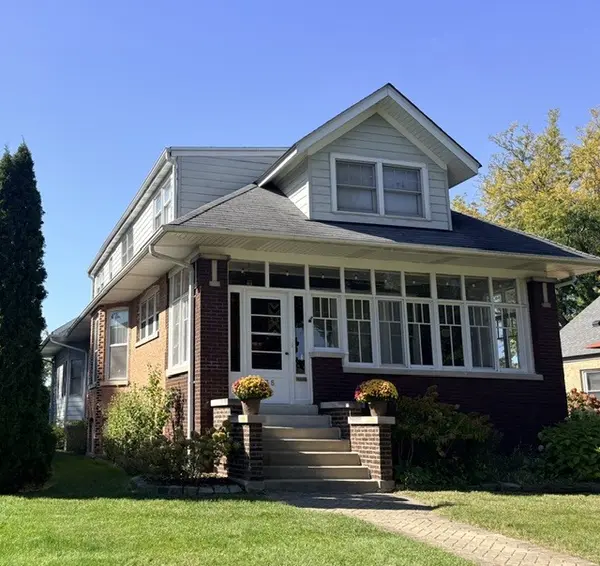 138 S Princeton AVE, Villa Park, IL 60181