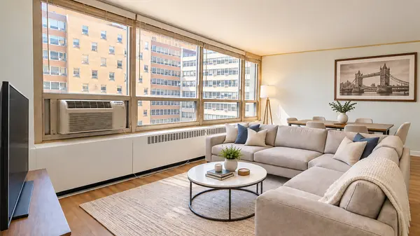 3950 N Lake Shore DR #1903, Chicago, IL 60613