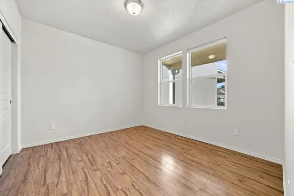 9305 W 9th place, Kennewick, WA 99336