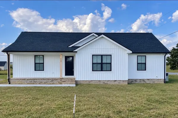 100 Donald Rd, Lafayette, TN 37083