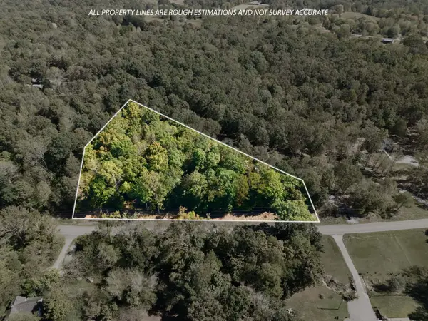 4563 Chapel Hill Rd, Southside, TN 37171