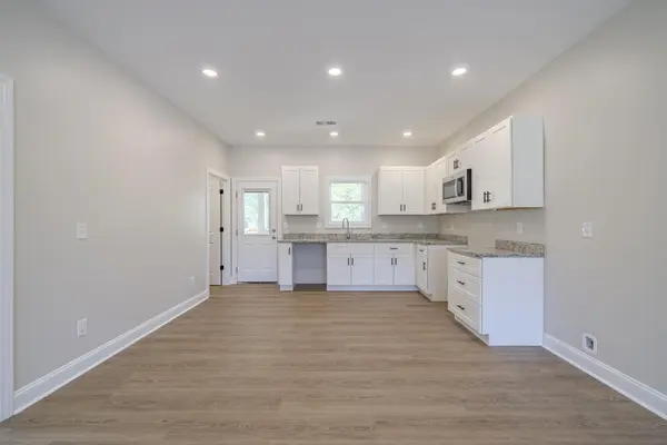 195 HARDIN RD, Savannah, TN 38372