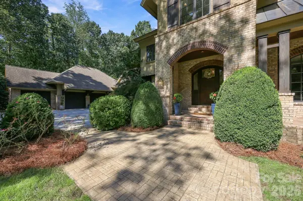115 Saddle Creek CT, Davidson, NC 28036