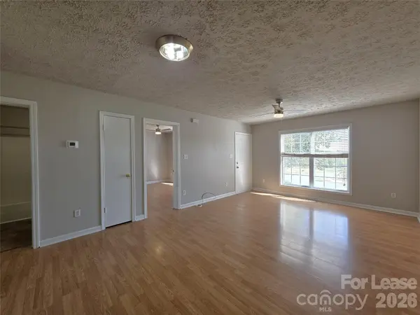 202 1st ST #A, Huntersville, NC 28078