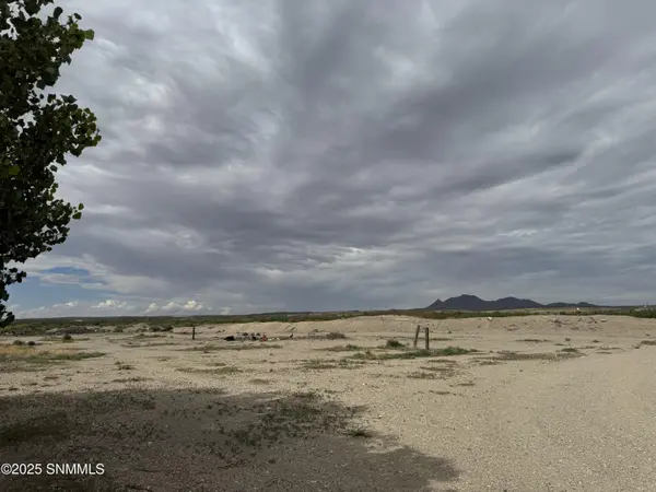 10081 Embarcadero RD, Las Cruces, NM 88007