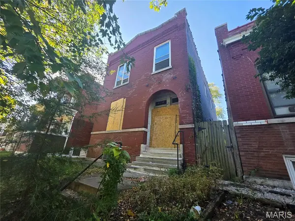 4717 Tennessee AVE, St Louis, MO 63111