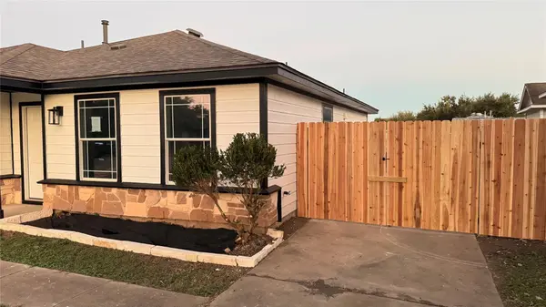 11321 Briarcreek LOOP, Manor, TX 78653
