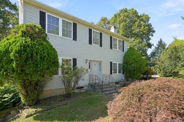 20 Ely RD, Cortlandt Manor, NY 10567