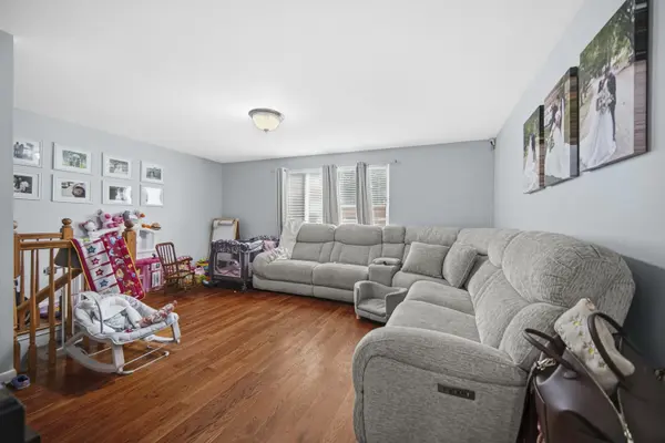 14915 Grant ST, Dolton, IL 60419