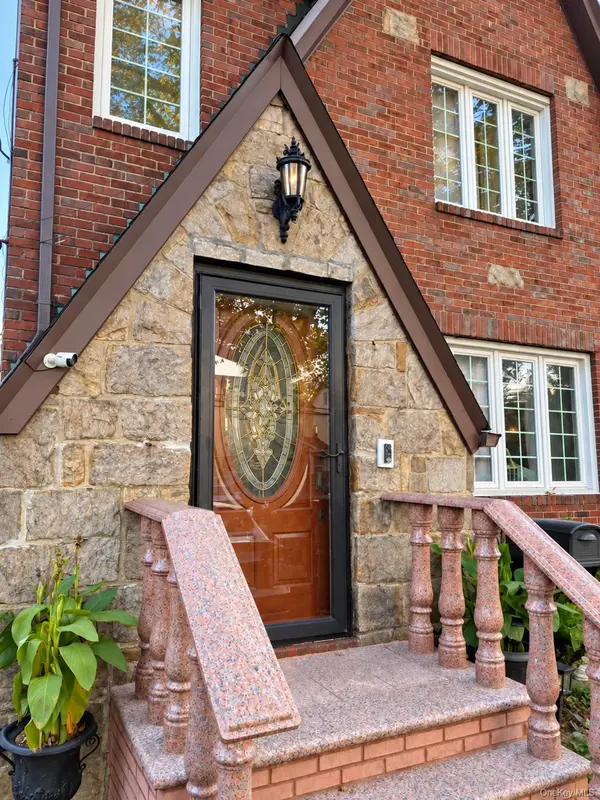 10507 223rd ST, Queens Village, NY 11429