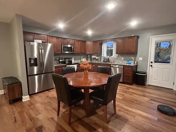 1193 Liberty Rd, Charlotte, TN 37036