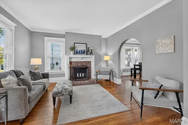 3410 Cambridge AVE, Maplewood, MO 63143