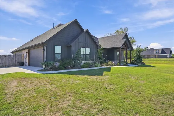 42829 Garretts Lake RD, Shawnee, OK 74804
