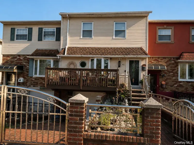 42 Birch RD, Staten Island, NY 10303