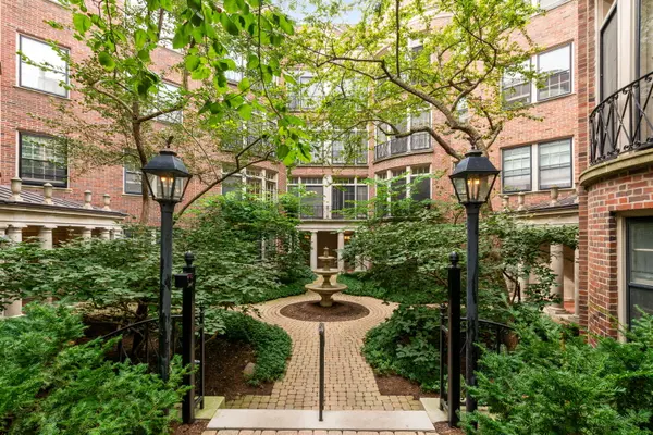 946 Michigan AVE #3C, Evanston, IL 60202