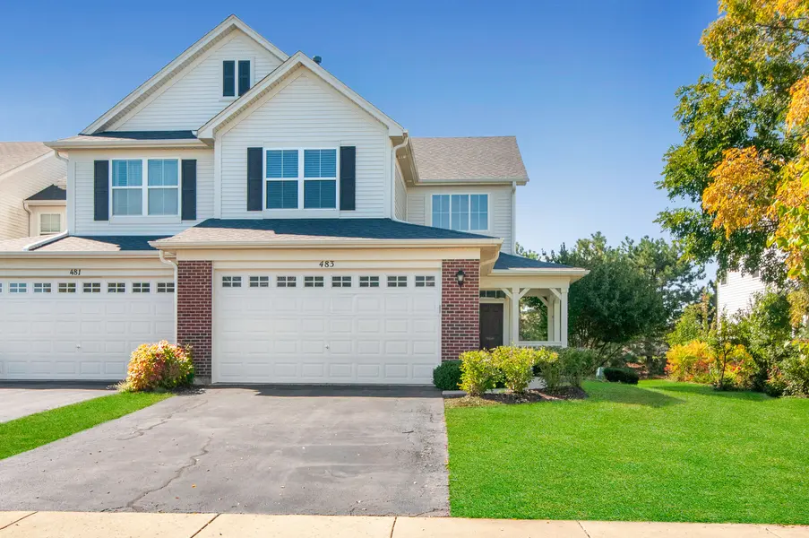 483 Dancer LN, Oswego, IL 60543