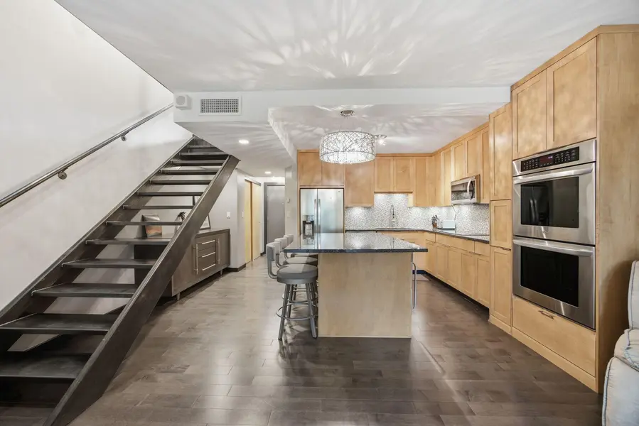 1200 Nicollet MALL #217, Minneapolis, MN 55403