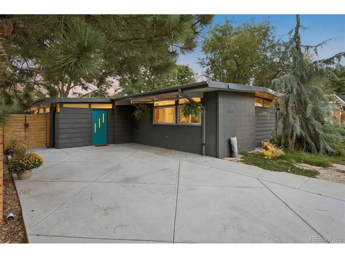 1360 S Dahlia, Denver, CO 80222