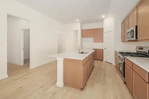 105 Malibu, Hutto, TX 78634