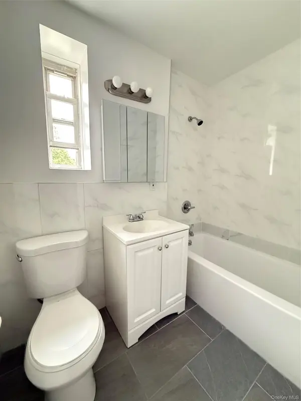 83-36 Beverly RD #5, Kew Gardens, NY 11415