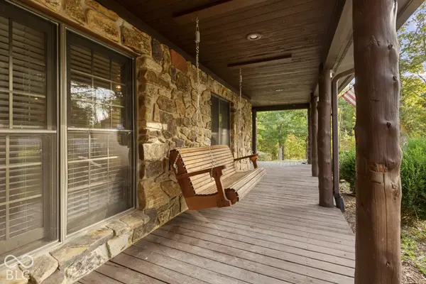 15208 Flower Gap RD, Borden, IN 47106