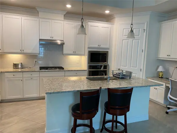 12438 TERRACOTTA DR, Bradenton, FL 34211