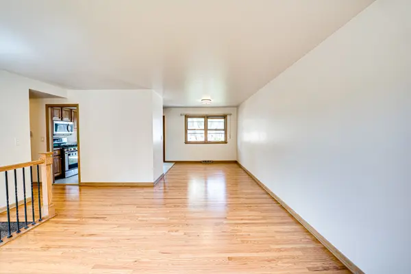 1015 Wilson AVE, Wheaton, IL 60189
