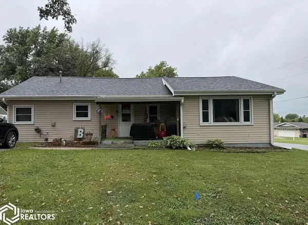 107 N West ST, Mount Ayr, IA 50854