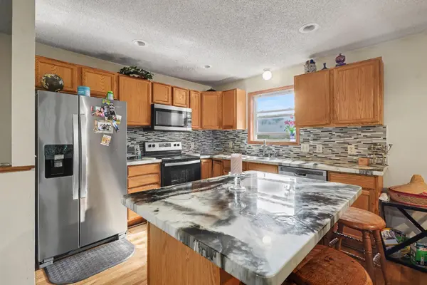 1550 41st AVE NE, Columbia Heights, MN 55421