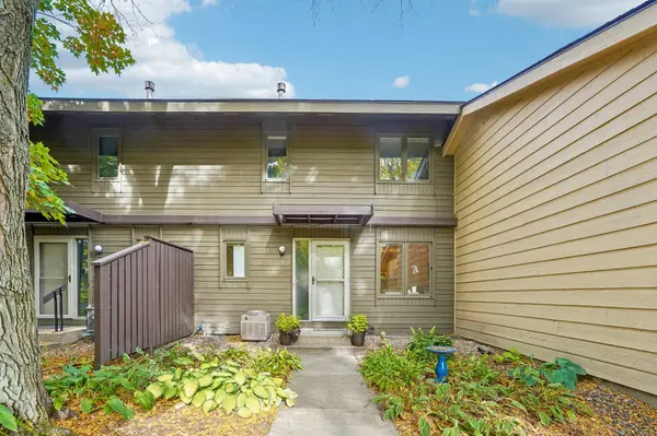 225 Birnamwood DR #0, Burnsville, MN 55337