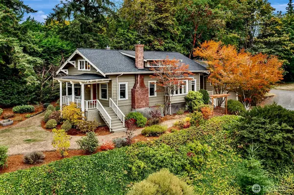 603 Landmark CT NE, Bainbridge Island, WA 98110