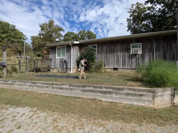 6824 Pilot Drive, Lyles, TN 37098