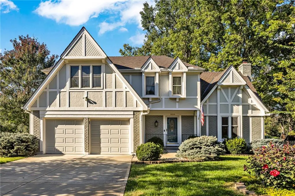 3806 NE Beechwood DR, Lee's Summit, MO 64064