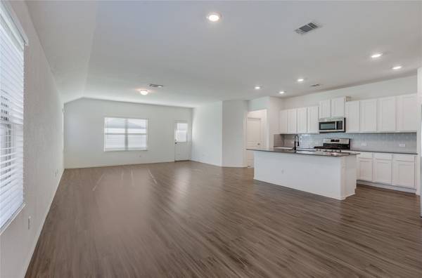 21409 Wilmiller LN, Pflugerville, TX 78660