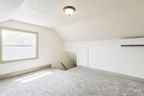 326 Ohio ST, St Joseph, MO 64504