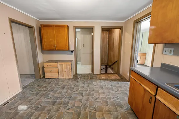 412 N 16th St, Virginia, MN 55792