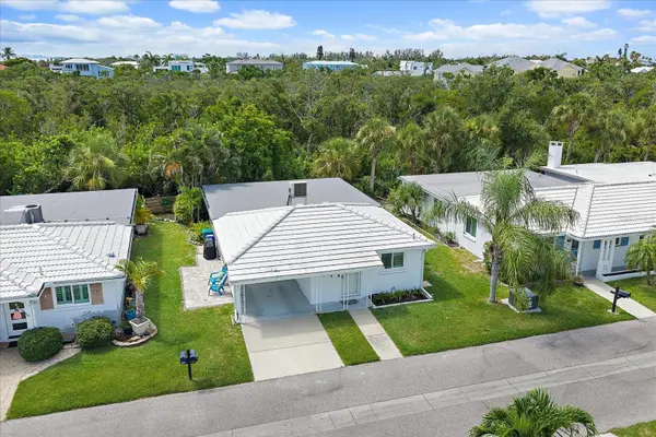738 SPANISH DR S #98, Longboat Key, FL 34228