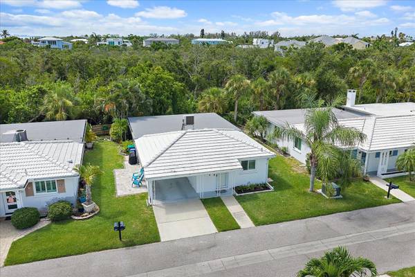 738 SPANISH DR S #98, Longboat Key, FL 34228