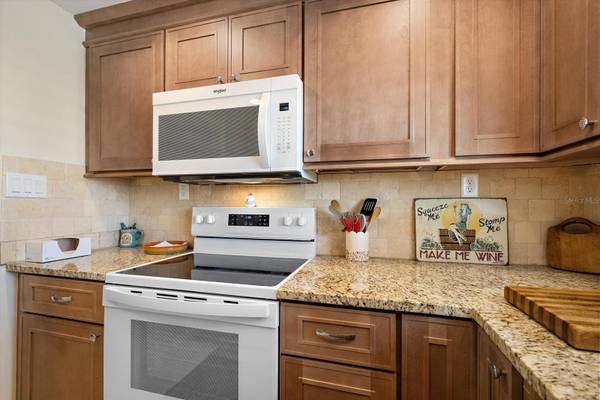 738 SPANISH DR S #98, Longboat Key, FL 34228