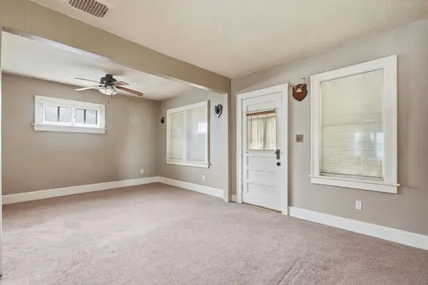 111 14th AVE S, South Saint Paul, MN 55075