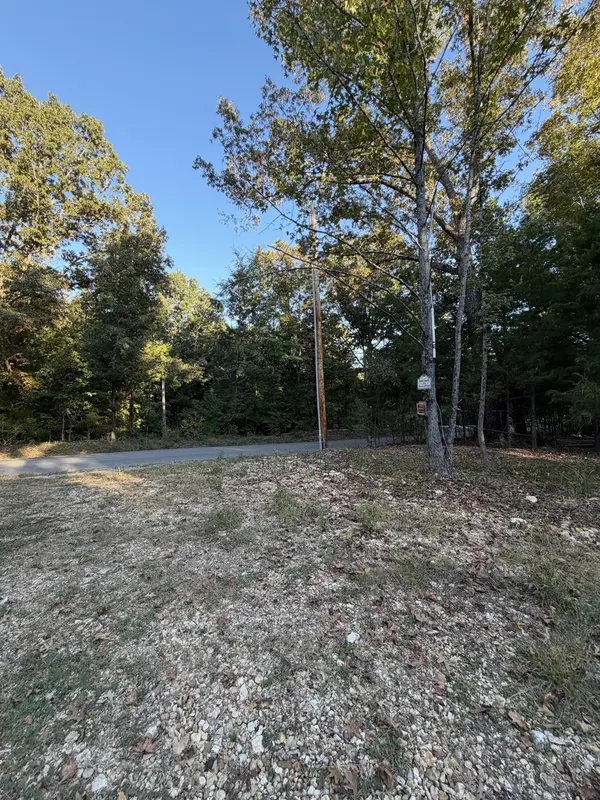 559 Pleasant Hill Rd, Dover, TN 37058