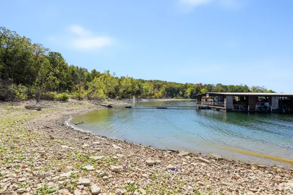 110 Kimberling Shores LN #12, Kimberling City, MO 65686