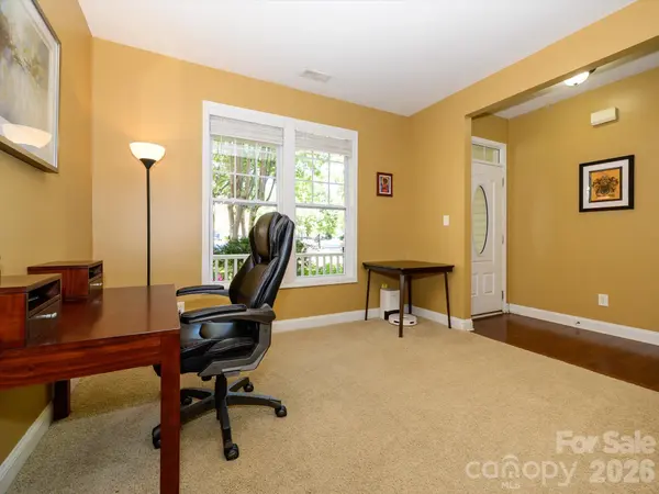 9833 Coatbridge DR, Charlotte, NC 28269