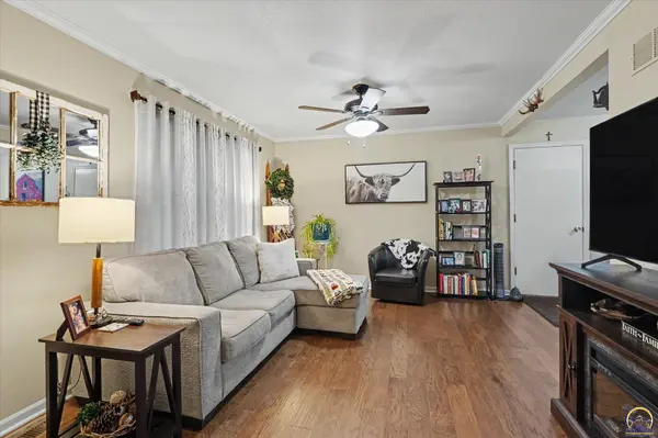 1515 Cedar, Eudora, KS 66025-9250