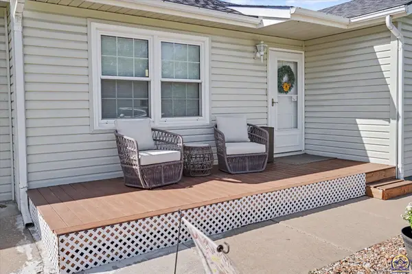 1515 Cedar, Eudora, KS 66025-9250